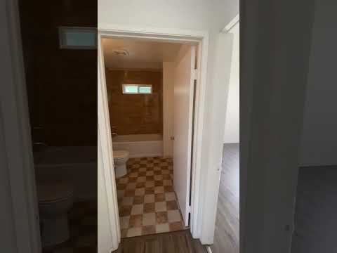 OFF MARKET LOS ANGELES DUPLEX!!