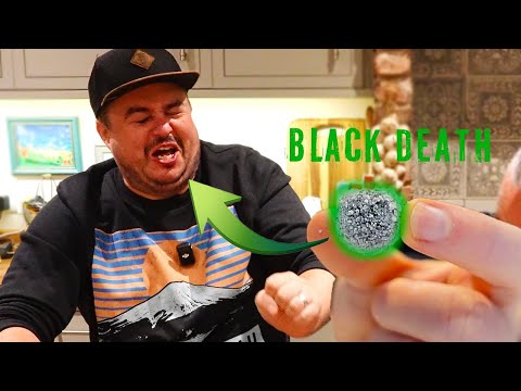 Eating the worlds most SOUR candy !!