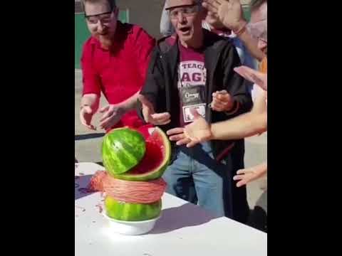 😲 WILL IT EXPLODE? #explode #explodingwatermelon #watermelon #watermelonchallenge #rubberband #magic