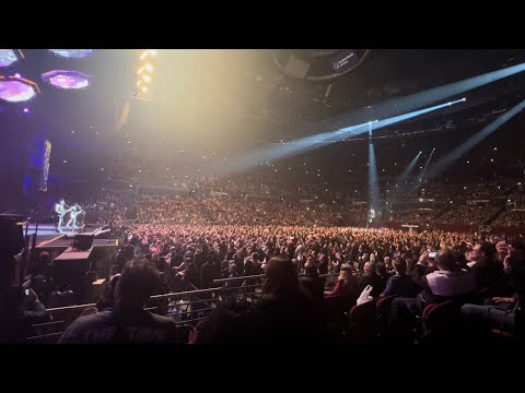 Kiss - Love Gun and I Was Made For Lovin’ You, live in Sydney night 2, End Of The Road Aug 27 2022