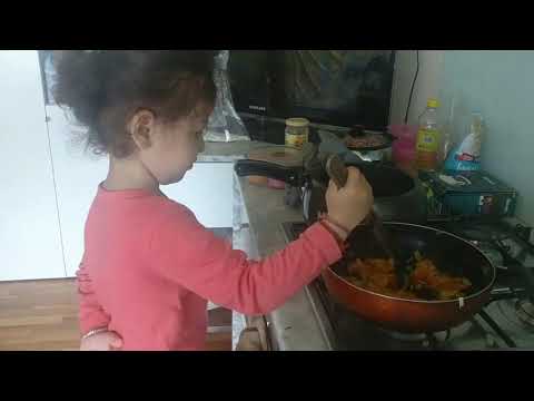 Little Baby cooking