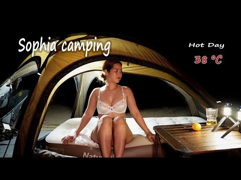 Camping On A Hot Day - Relaxing In The Stream - Sophia Adventures