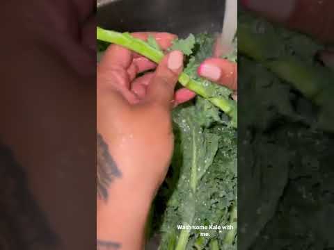 Wash some Kale greens with me. #wellness #kale #asmr #runningwater #healthy