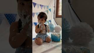 First birthday cake smash 🎂#shorts #cakesmash #baby #decor #viral #shortvideo  Please Subscribe ❤️