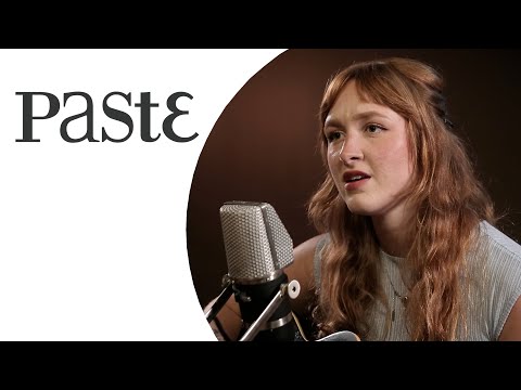 Bella White - Stuff | Paste