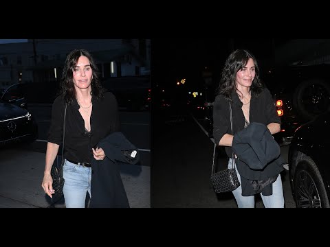 Courteney Cox is All Smiles As She Arrives At Giorgio Baldi Restaurant!