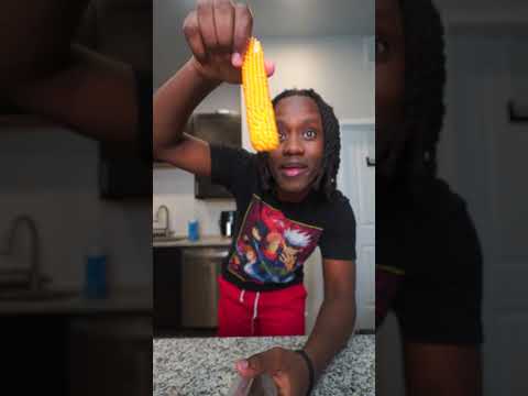 Popping corn on the cob in the microwave