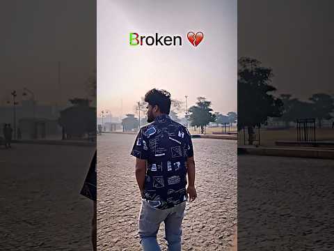 Muskurana kyu bhool gaya 💔 #trending #broken #youtubeshorts