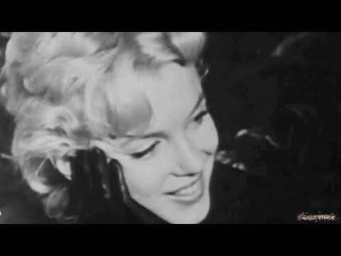 Marilyn Monroe |  Make It Like a Memory - Barbra Streisand