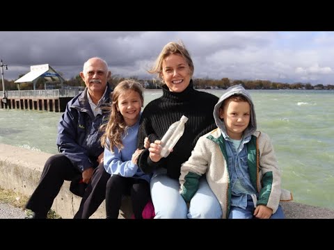 Student Reads Her Mom's Message in a Bottle 26 Years Later