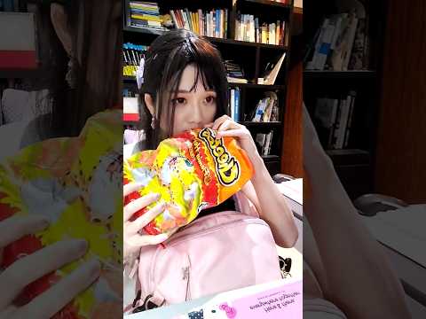 POV: You're Sitting Next To Hot Cheetos Girl In Class 🔥 #asmr