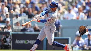 Franciso Lindor Leads Off Game 2 of the NLCS with a Home Run