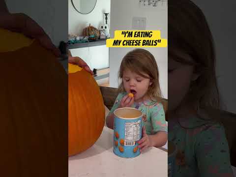 DAD does all the work! #toddler #fitdad #fatherhoodrocks #dadsofyoutube #dad #pumpkin #fall