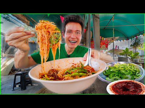 Thailand Street Food - 5 MUST-EAT Thai Noodle Soups in Bangkok!! 🇹🇭