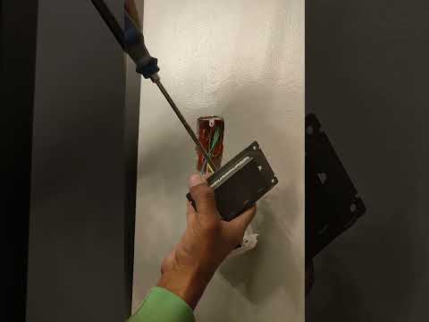 how to replace a live light switch