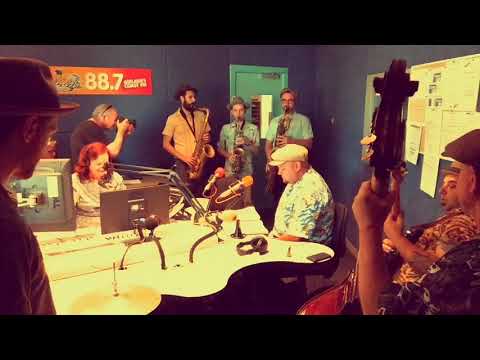 LUCKY SEVEN - gravy jug boogie (live on 88.7 Coast FM)