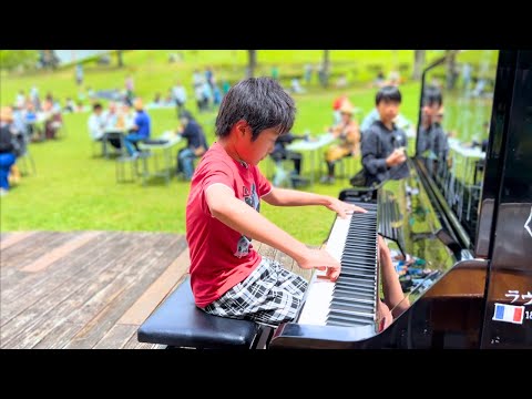 11-Year-Old Plays "Senbonzakura (Thousands of Cherry Trees)" on a Piano in the Forest