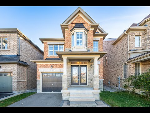 101 Algoma Drive, Kleinburg Home by Amatul Waheed - Real Estate Properties