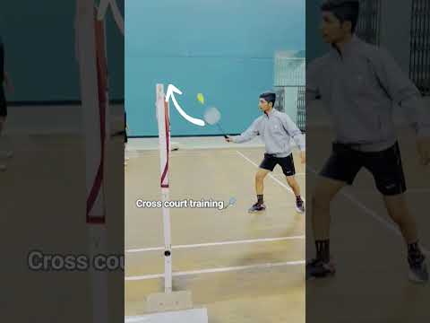 cross court training🏸#badminton #viral #subscribe #shorts