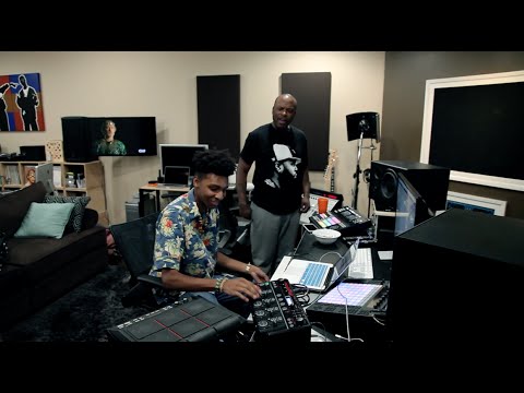 Masego Plays for Dj Jazzy Jeff Vlog #1996