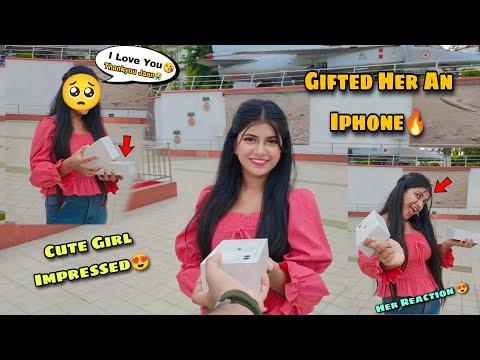 Gifting iPhone Prank On Girlfriend😍|Prank Gone Wrong or successful🔥@aahanadey#iphone