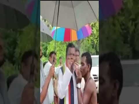 Chhattisgarh के मंत्री Kawasi Lakhma | Congress | Smoking so bad #congressleader #chattisgarhivideo