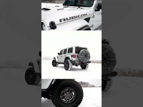 jeep parked in the snow! 🔥