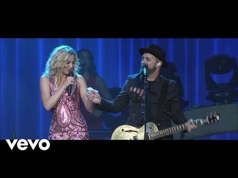 Sugarland - On A Roll (Live)