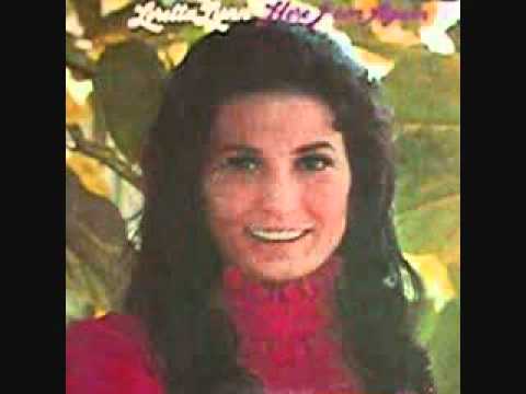 loretta lynn"manhattan kansas"