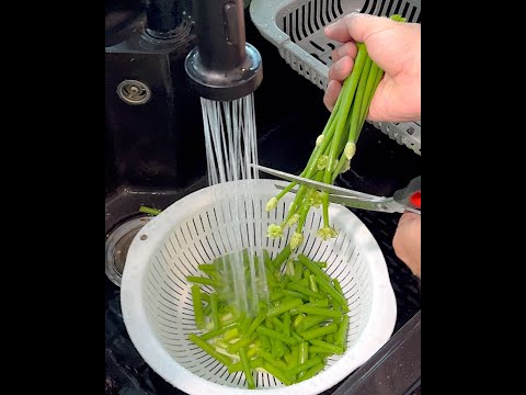 ONION FLOWERS WITH LIVER - SIMPLE STIR-FRIED