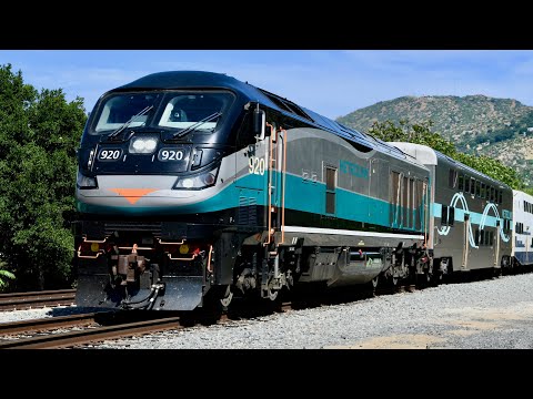 Metrolink Ventura County Line Trains