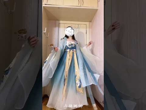 Beautiful blue hanfu💖shop link in comment #hanfu #tictoktrends #hanfuchinese #hanfu汉服 #hanfugirl