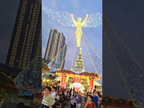 Christmas Wonderland at Pakuwon City Surabaya - Gwen&Glynne's World #christmascelebration #christmas