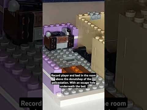 A short stopmotion of building the record player and bed in the policestation