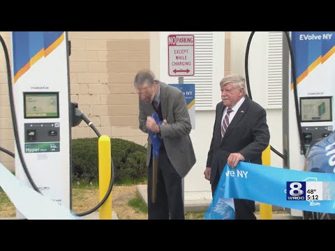 Spencerport unveils new EV charging station