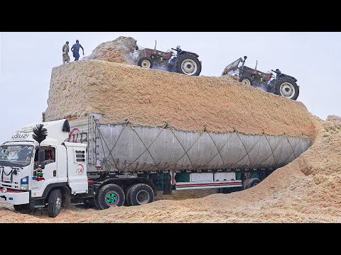 Pakistan’s Cheapest Solution to Transport Tons of Sugarcane Waste