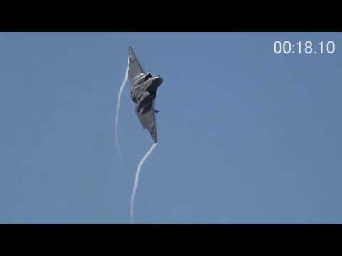 Another Angle 60fps: F-35C Minimum Radius Turn (NAS Pensacola Airshow 2019)