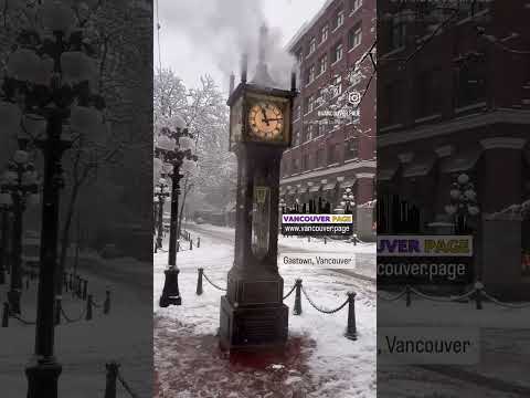 Gastown's Steam Clock in Winter | Vancouver Page