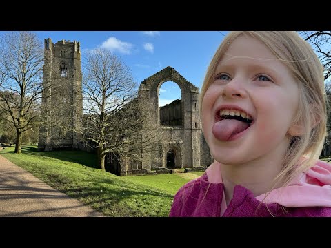 OUR FAMILY DAY OUT AT FOUNTAINS ABBEY!