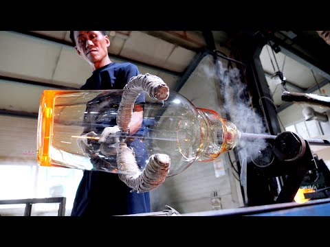 The process of making the most beautiful glass bottles in the hottest hell. Korea's Glass Factory