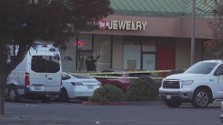 Jewelry store employee dies after robbery shooting in south Sacramento