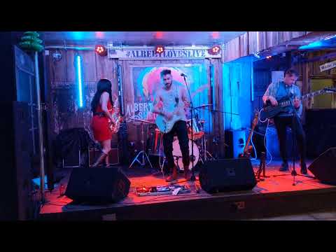 Little Wing - Cissy Strut~Big Legged Woman (Alberts Shed 26/12/2021)