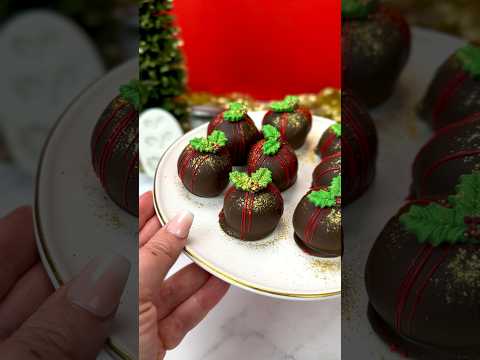 Delicious Holiday Dessert: Mint Oreo Truffles 🎄 #christmasdessert #shortsvideo