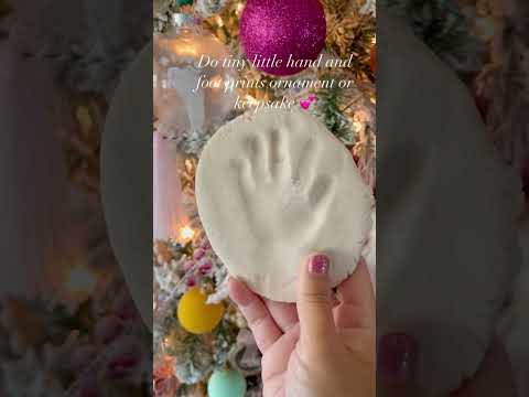 DIY ornaments 👣🥹Baby’s foot/hand prints 💕 #diychristmas #babysfirstchristmas