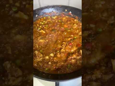 Attempting To Make Indian Pav Bhaji