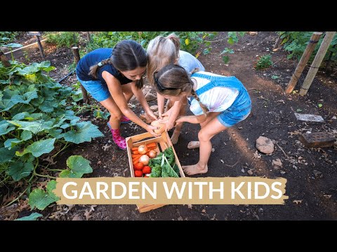 7 Tips to Garden with Kids (Easy Gardening with Children)