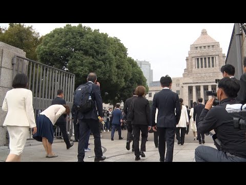 「票に応える」「責任実感」　衆院初登院、新人議員決意新た　特別国会