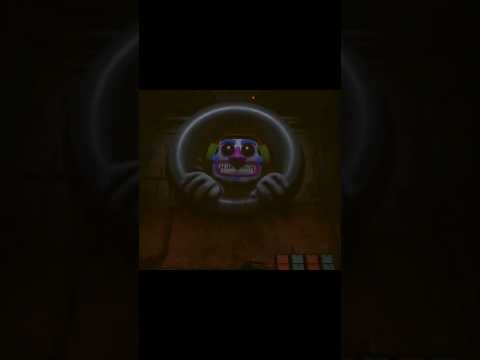 FNAF Security Breach: DJ Music Man Attacks (but he's too slow to catch me)