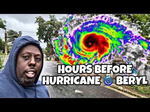 SCARY MOMENTS BEFORE THE PASSING OF HURRICANE 🌀 BERYL||THE FLARE FAMILY