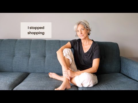 Why I Stopped Spending Money ~ Extreme Minimalism